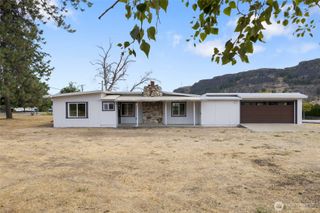 77 Diamond Avenue, Electric City, WA 99123