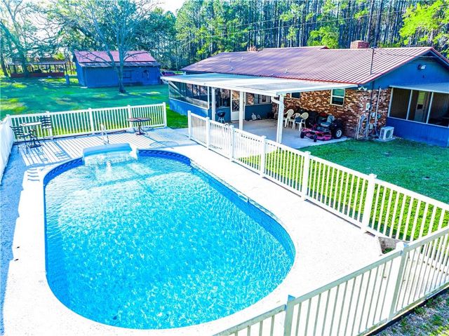 4606 Dukes Road, Waycross, GA 31503