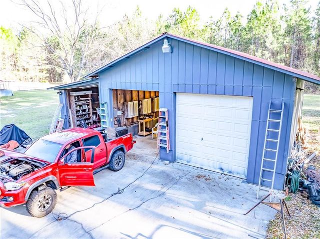 4606 Dukes Road, Waycross, GA 31503
