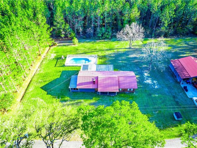 4606 Dukes Road, Waycross, GA 31503
