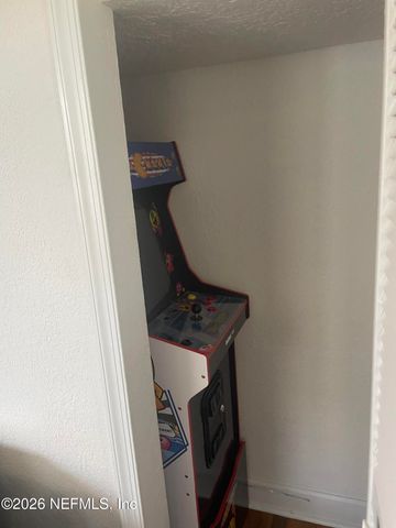 319 1ST Avenue N 1-A, Jacksonville Beach, FL 32250