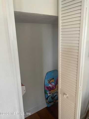 319 1ST Avenue N 1-A, Jacksonville Beach, FL 32250