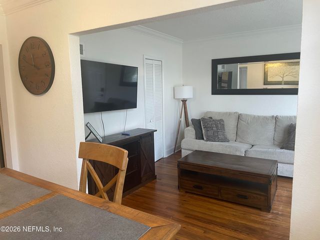 319 1ST Avenue N 1-A, Jacksonville Beach, FL 32250