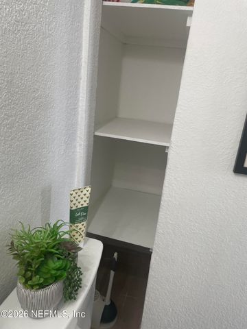 319 1ST Avenue N 1-A, Jacksonville Beach, FL 32250