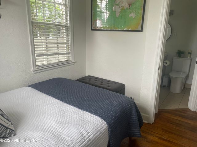 319 1ST Avenue N 1-A, Jacksonville Beach, FL 32250