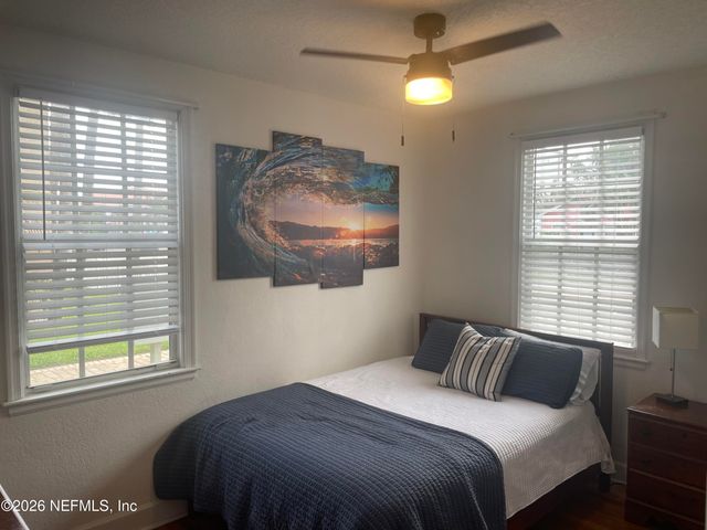 319 1ST Avenue N 1-A, Jacksonville Beach, FL 32250