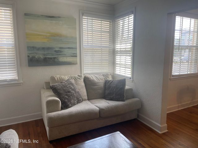 319 1ST Avenue N 1-A, Jacksonville Beach, FL 32250