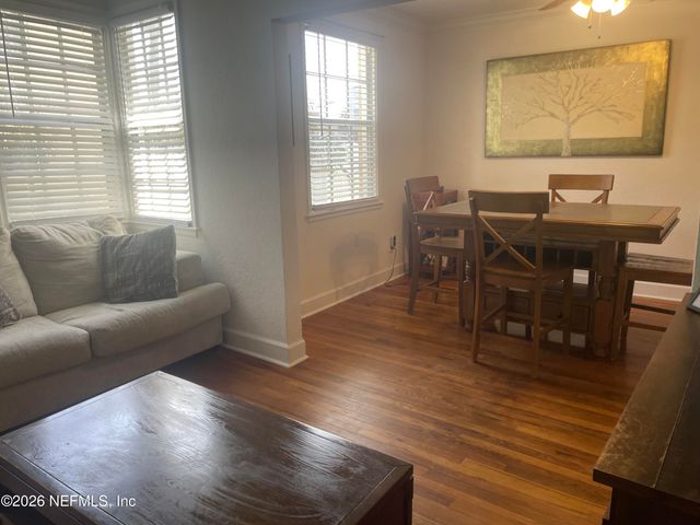 319 1ST Avenue N 1-A, Jacksonville Beach, FL 32250