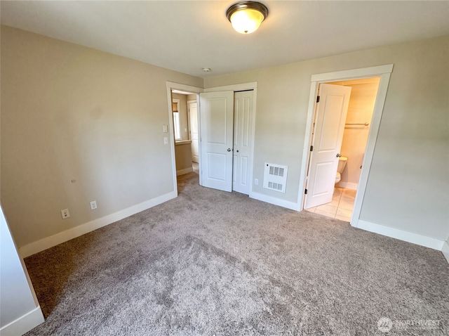 1553 58th Street, Seattle, WA 98107