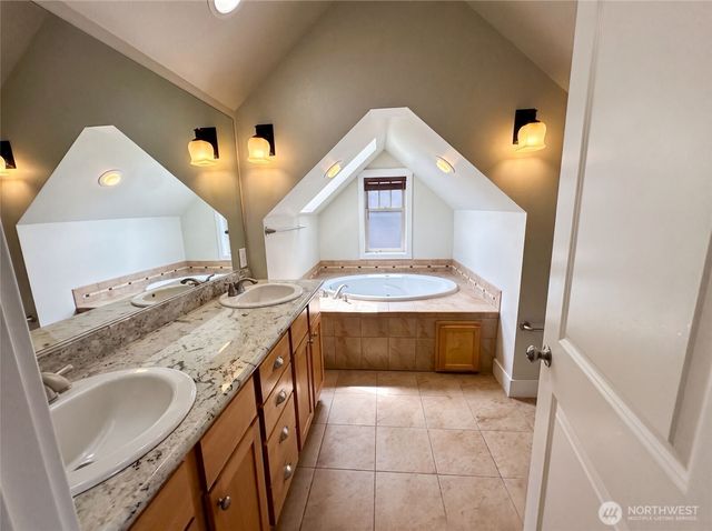 1553 58th Street, Seattle, WA 98107