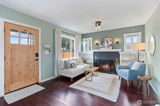 813 E 50th Street, Tacoma, WA 98404