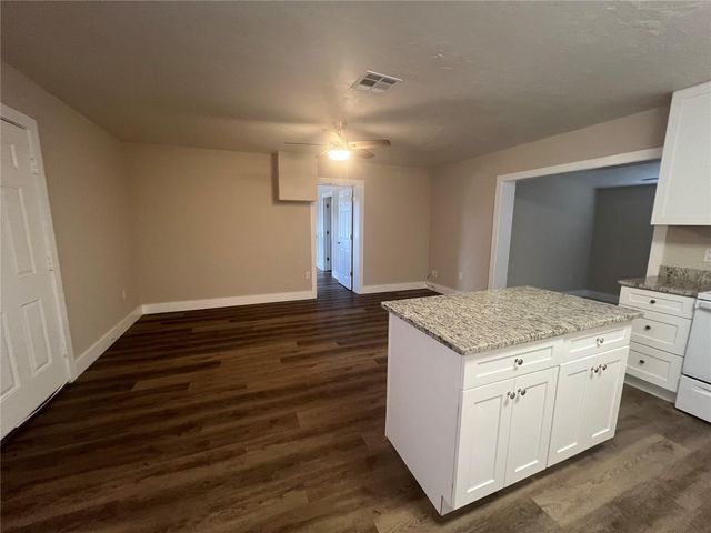 2472 PICNIC STREET, Port Charlotte, FL 33952