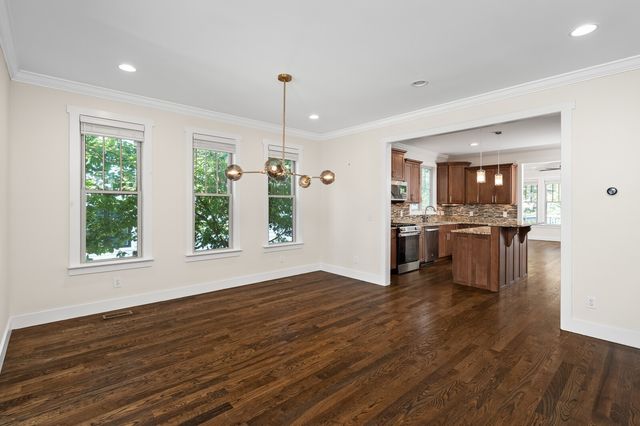 2822 W Kirkwood Ave, Nashville, TN 37204