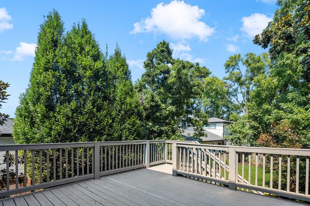 2822 W Kirkwood Ave, Nashville, TN 37204