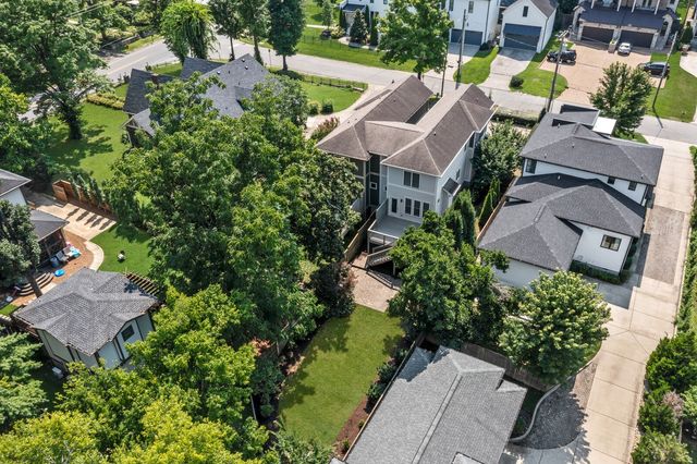 2822 W Kirkwood Ave, Nashville, TN 37204