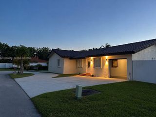 11122 SW 143rd Court, Miami, FL 33186