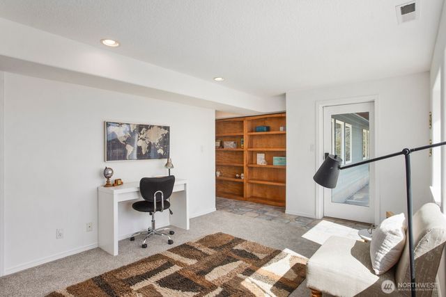 211 Basswood Drive, Silverlake, WA 98645