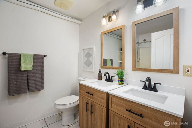 211 Basswood Drive, Silverlake, WA 98645