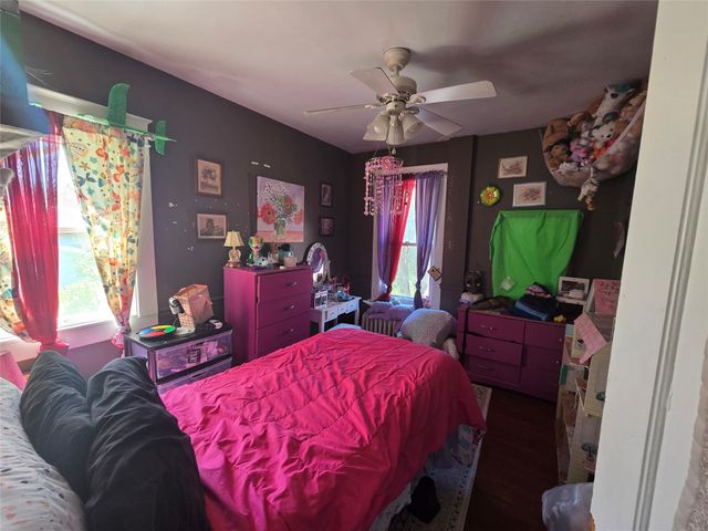 20 KELLOGG Street, Erie, PA 16508