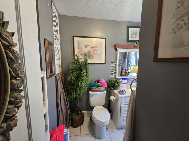 20 KELLOGG Street, Erie, PA 16508
