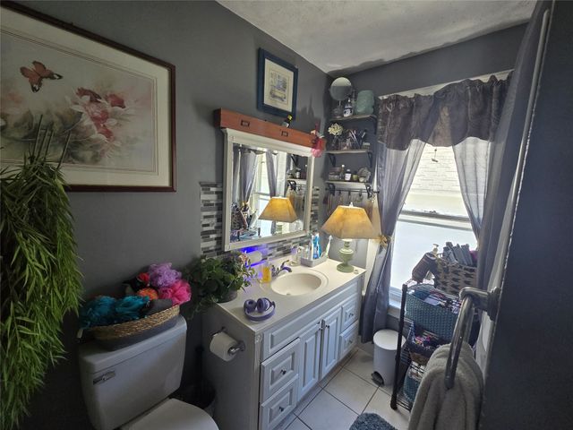 20 KELLOGG Street, Erie, PA 16508