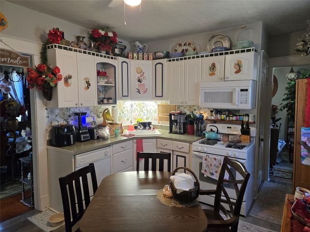 20 KELLOGG Street, Erie, PA 16508