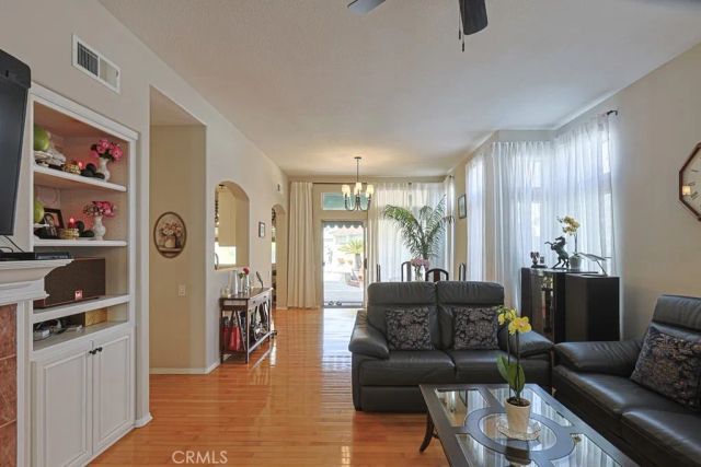 13661 Eastbridge, Westminster, CA 92683