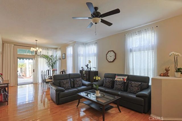 13661 Eastbridge, Westminster, CA 92683