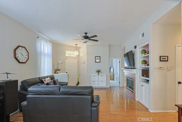 13661 Eastbridge, Westminster, CA 92683