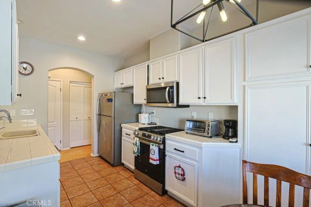 13661 Eastbridge, Westminster, CA 92683