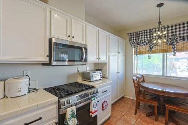 13661 Eastbridge, Westminster, CA 92683
