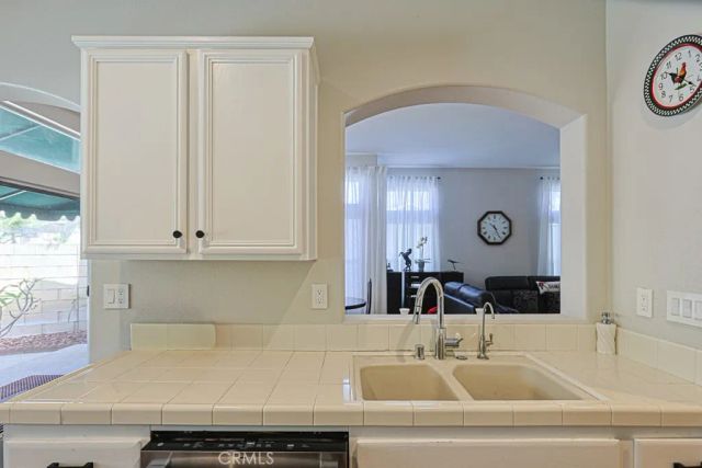 13661 Eastbridge, Westminster, CA 92683