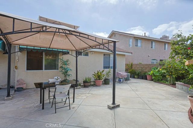 13661 Eastbridge, Westminster, CA 92683