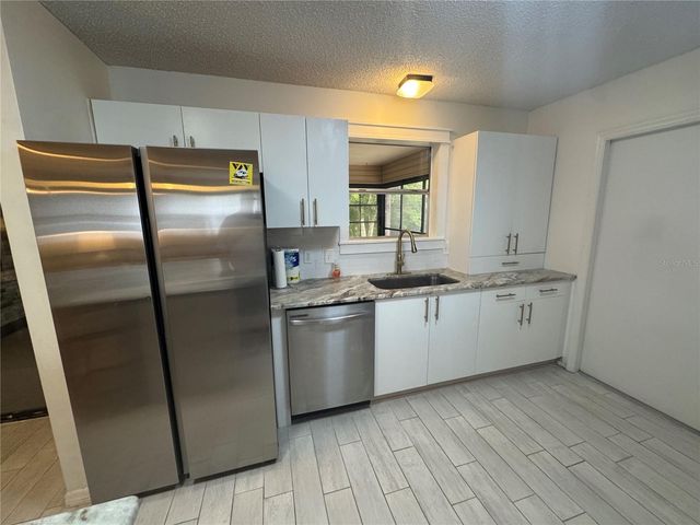 314 JUAREZ WAY, Lady Lake, FL 32159