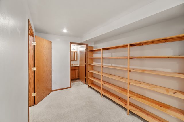 5307 SE 32nd Street, Des Moines, IA 50320