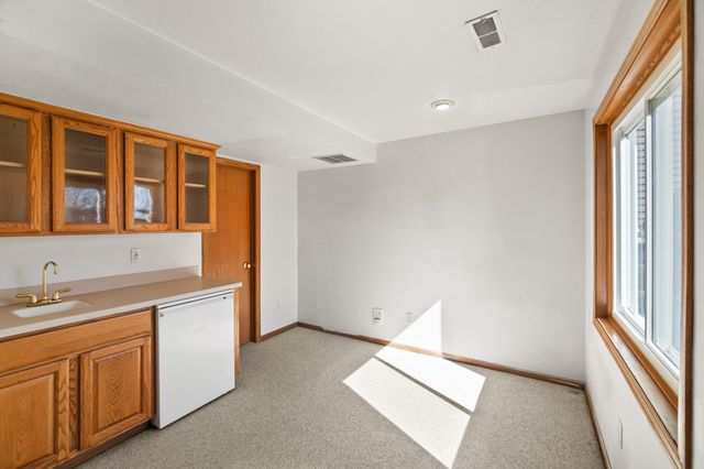 5307 SE 32nd Street, Des Moines, IA 50320