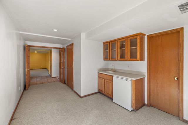 5307 SE 32nd Street, Des Moines, IA 50320
