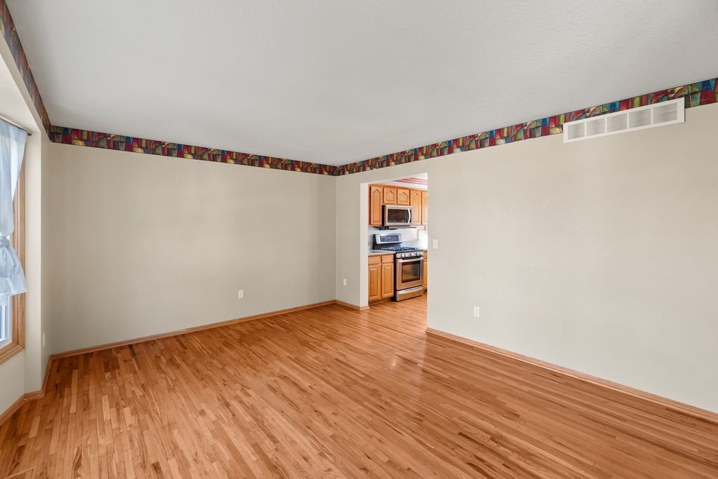 5307 SE 32nd Street, Des Moines, IA 50320