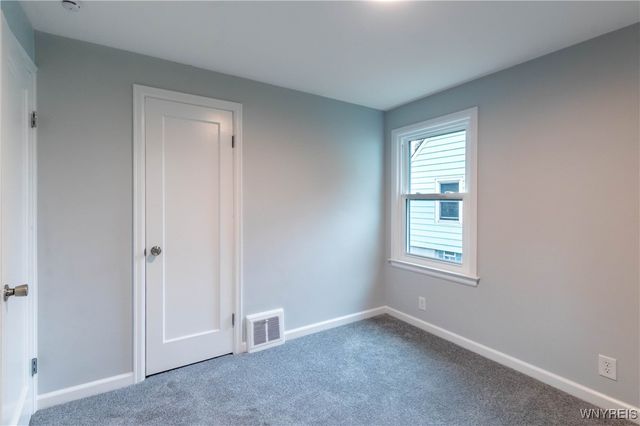 226 Westbrook Drive, Cheektowaga, NY 14225