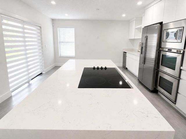 4683 NW 99th Terrace, Sunrise, FL 33351