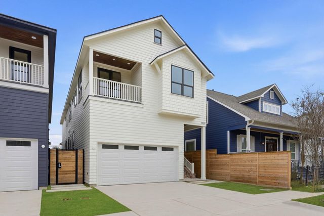 1520 Nicholson Street, Houston, TX 77008