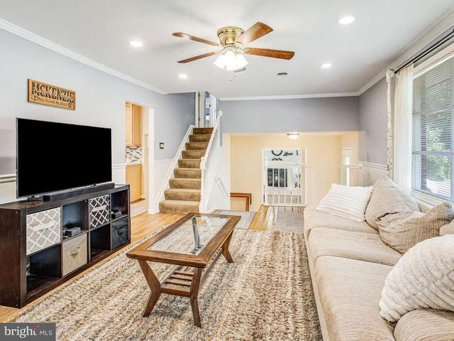 10414 HILLSIDE LN, Fredericksburg, VA 22408