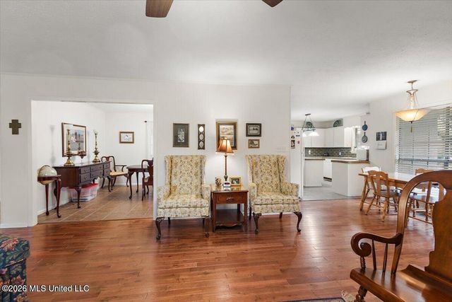 118 Pine Ridge Road, Florence, MS 39073