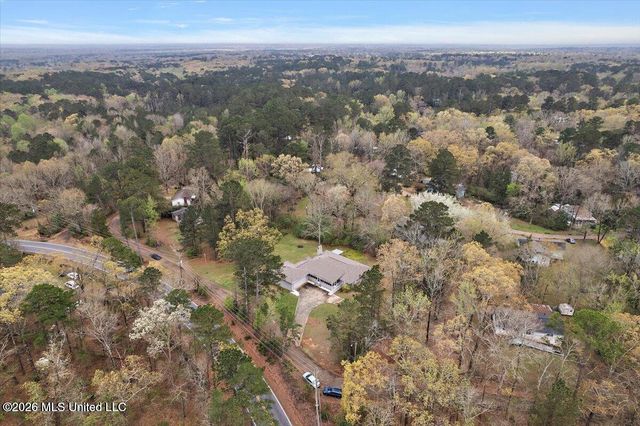 118 Pine Ridge Road, Florence, MS 39073