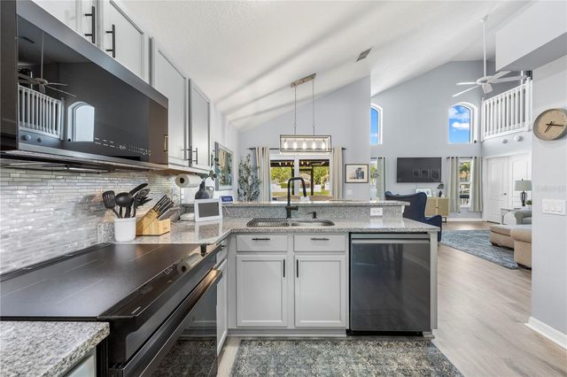 4835 WESSEX WAY, Land O Lakes, FL 34639