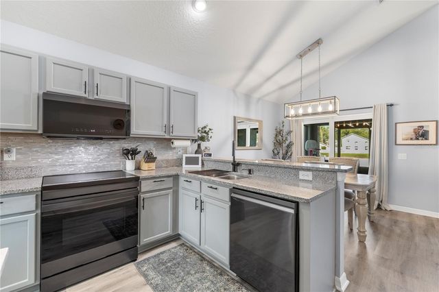 4835 WESSEX WAY, Land O Lakes, FL 34639