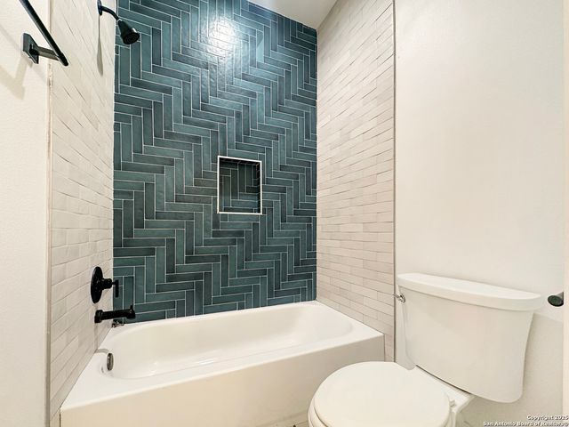 721-723 Iowa 721 723, San Antonio, TX 78203