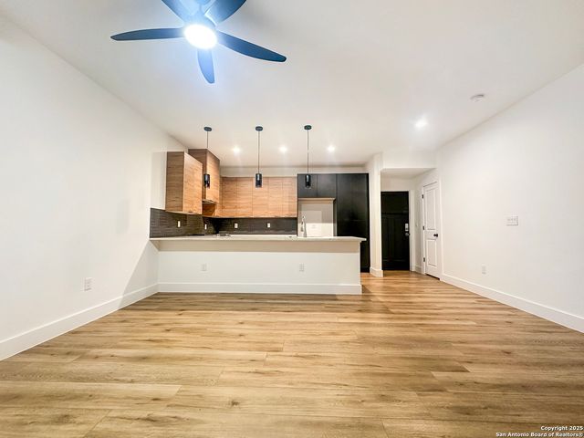 721-723 Iowa 721 723, San Antonio, TX 78203