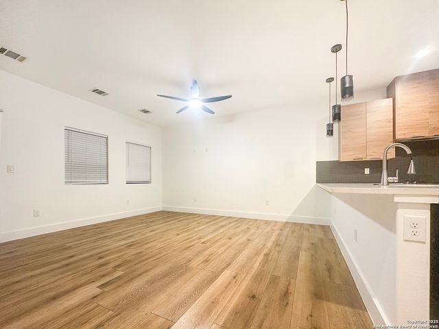 721-723 Iowa 721 723, San Antonio, TX 78203