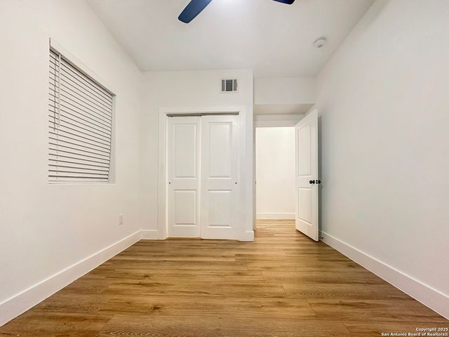 721-723 Iowa 721 723, San Antonio, TX 78203